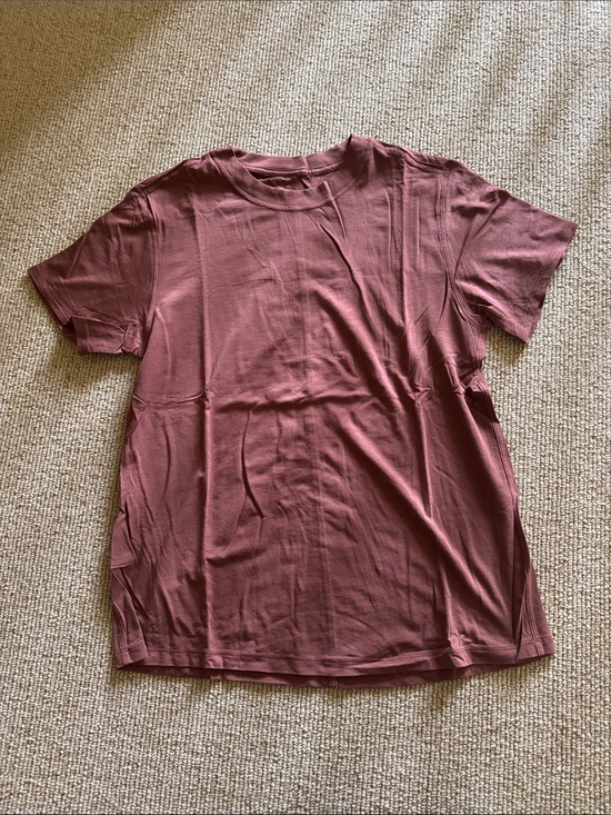 lululemon athletica Tops - lululemon boyfriend oversized tee- size 2.